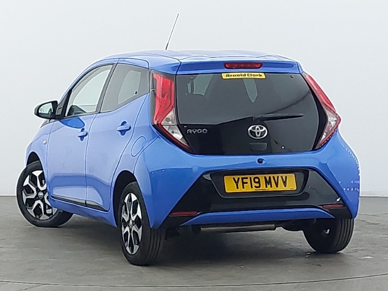 Used Toyota AYGO 2019 for sale - 76763980: Photo 3