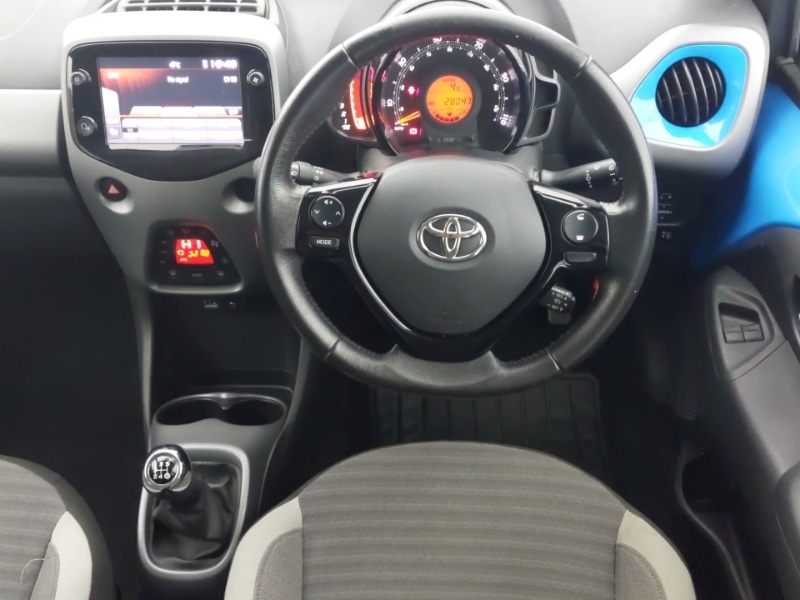 Used Toyota AYGO 2019 for sale - 76763980: Photo 7