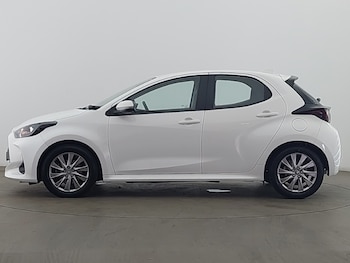 Used Toyota Yaris 2023 for sale - 79447767: Photo