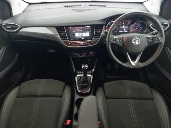 Used Vauxhall Crossland 2022 for sale - 76055431: Photo 2