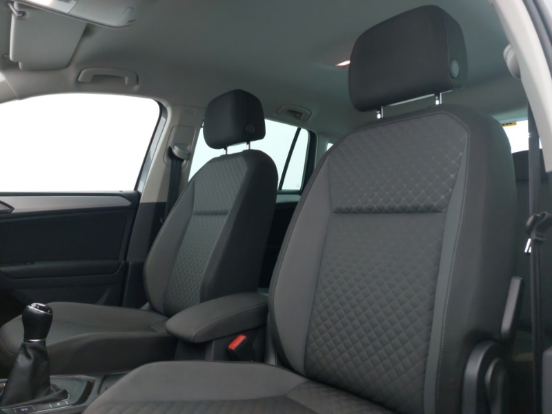 Used Volkswagen Tiguan 2018 for sale - 77141773: Photo 12