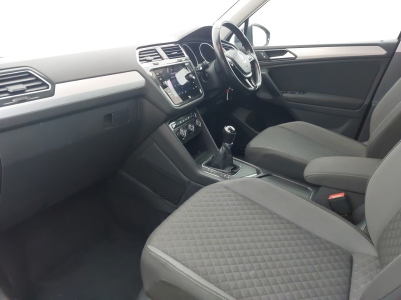 Used Volkswagen Tiguan 2018 for sale - 77141773: Photo 5