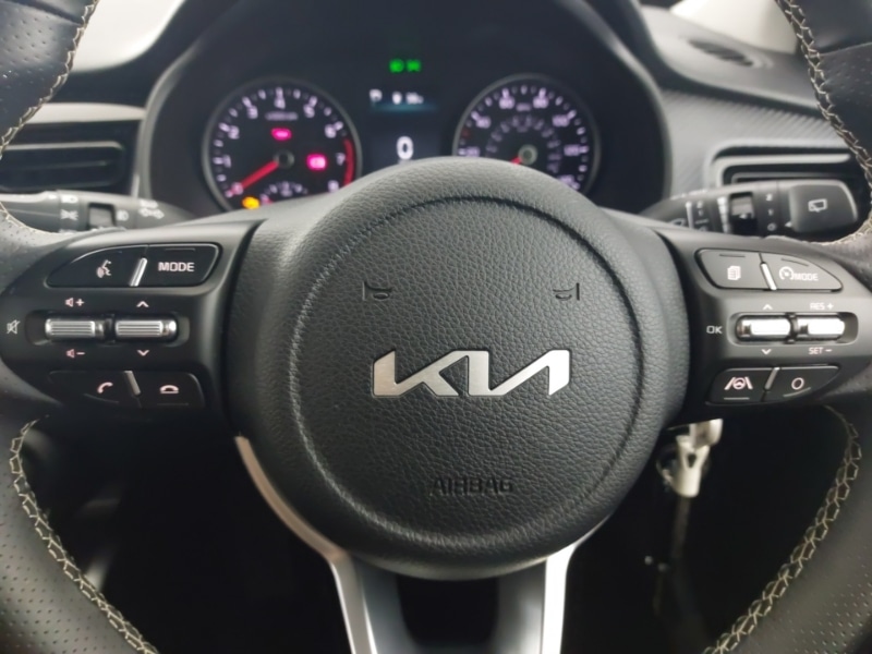 Used Kia Stonic 2023 for sale - 76696145: Photo 17