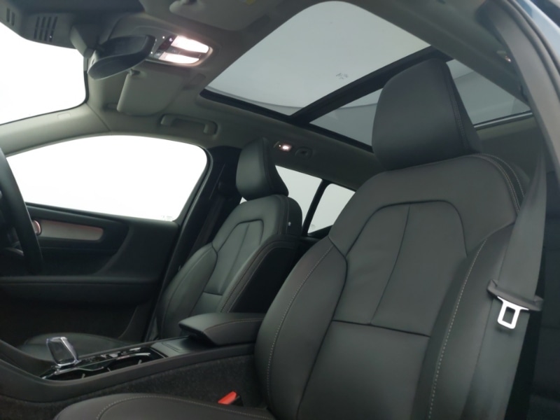 Used Volvo XC40 2024 for sale - 76393306: Photo 12