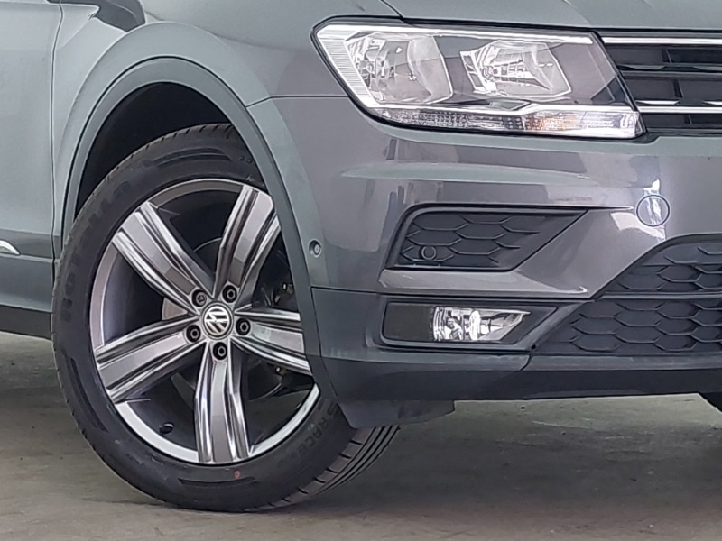 Used Volkswagen Tiguan 2019 for sale - 78156117: Photo 9