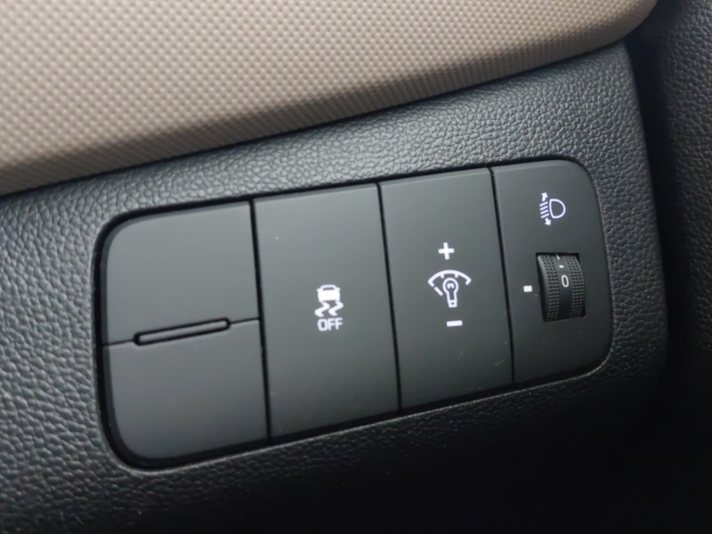 Used Hyundai i10 2014 for sale - 77644832: Photo 11