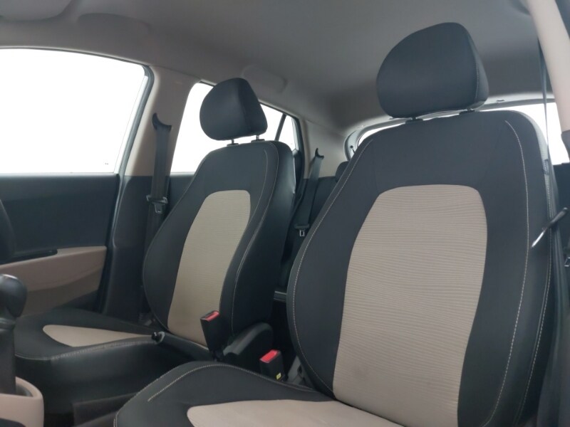 Used Hyundai i10 2014 for sale - 77644832: Photo 12