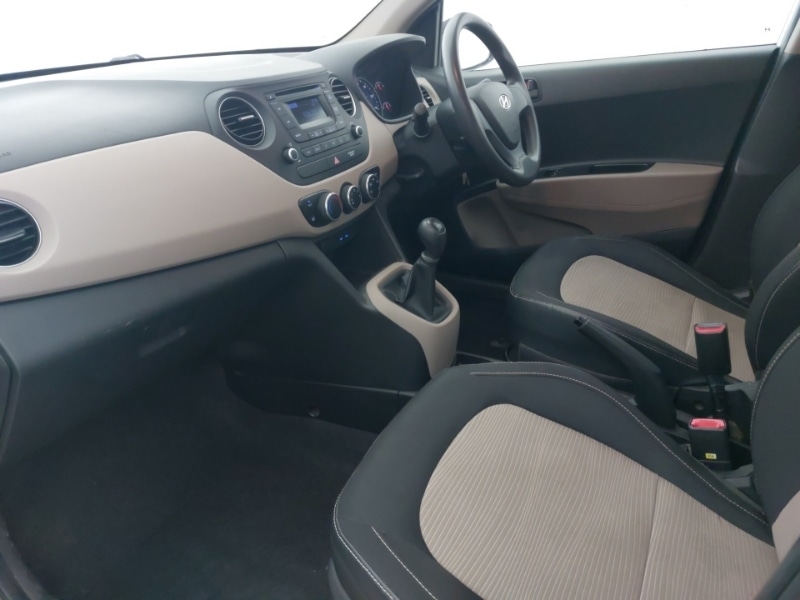 Used Hyundai i10 2014 for sale - 77644832: Photo 5