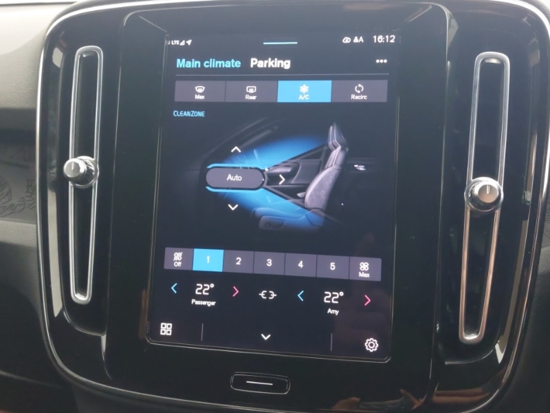 Used Volvo XC40 2023 for sale - 78203242: Photo 16