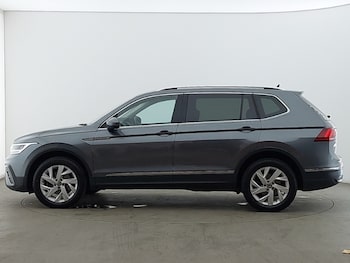 Used Volkswagen Tiguan Allspace 2023 for sale - 78441748: Photo