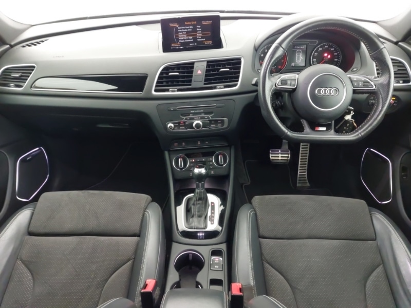 Used Audi Q3 2018 for sale - 77252214: Photo 2