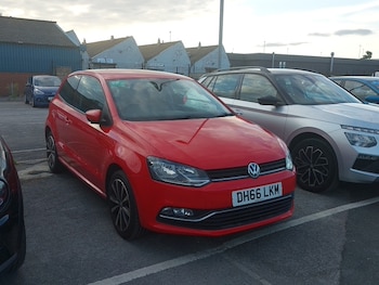 Used Volkswagen Polo 2017 for sale - 79603521: Photo