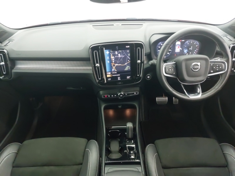 Used Volvo XC40 2020 for sale - 76094010: Photo 2