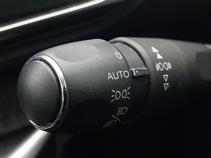 Used Peugeot 3008 2018 for sale - 77610837: Photo 17