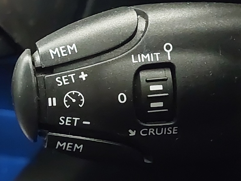 Used Peugeot 3008 2018 for sale - 77610837: Photo 19