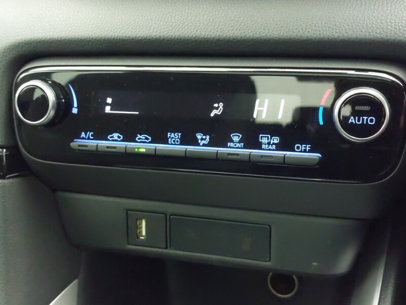 Used Toyota Yaris 2023 for sale - 78066186: Photo 15