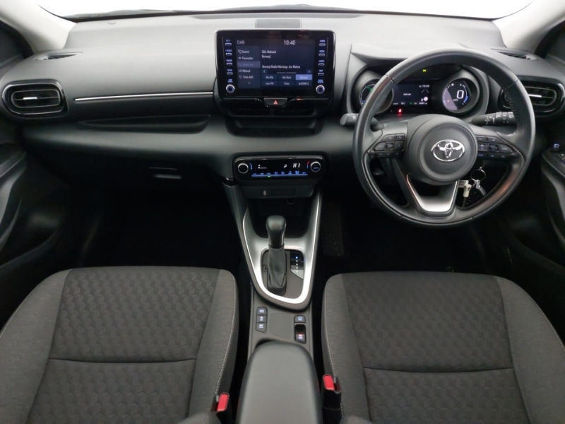 Used Toyota Yaris 2023 for sale - 78066186: Photo 2