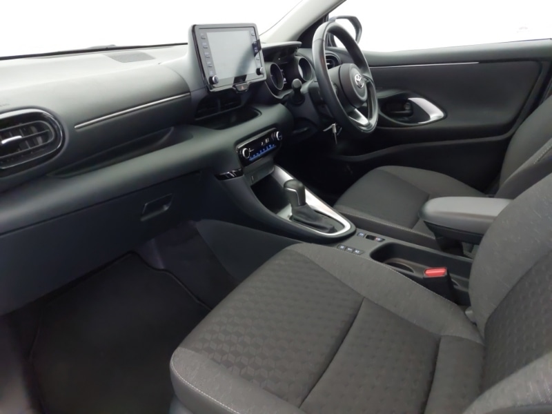 Used Toyota Yaris 2023 for sale - 78066186: Photo 5