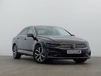 Volkswagen - Passat