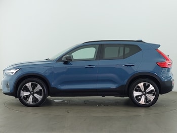 Used Volvo XC40 2023 for sale - 79425263: Photo
