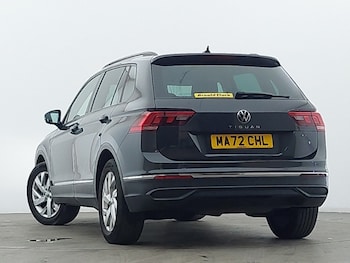 Used Volkswagen Tiguan 2022 for sale - 76427530: Photo