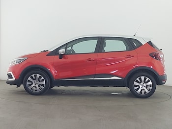 Used Renault Captur 2018 for sale - 79131273: Photo
