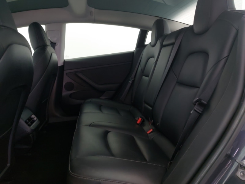 Used Tesla Model 3 2022 for sale - 78147223: Photo 6