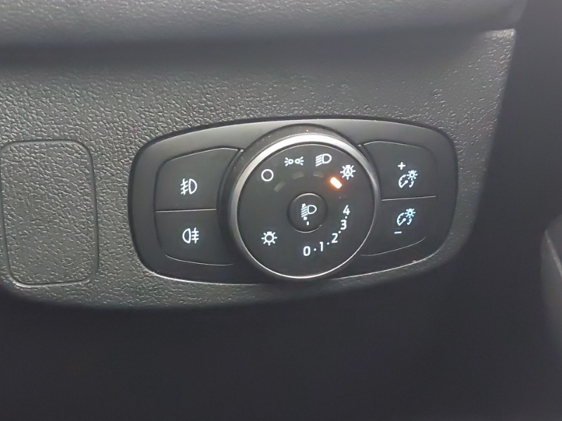 Used Ford Focus 2021 for sale - 77047416: Photo 13