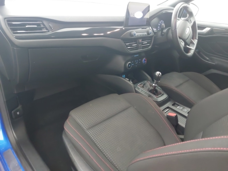 Used Ford Focus 2021 for sale - 77047416: Photo 5