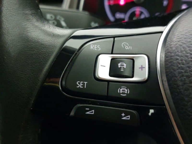 Used Volkswagen T-Roc 2018 for sale - 78156115: Photo 18