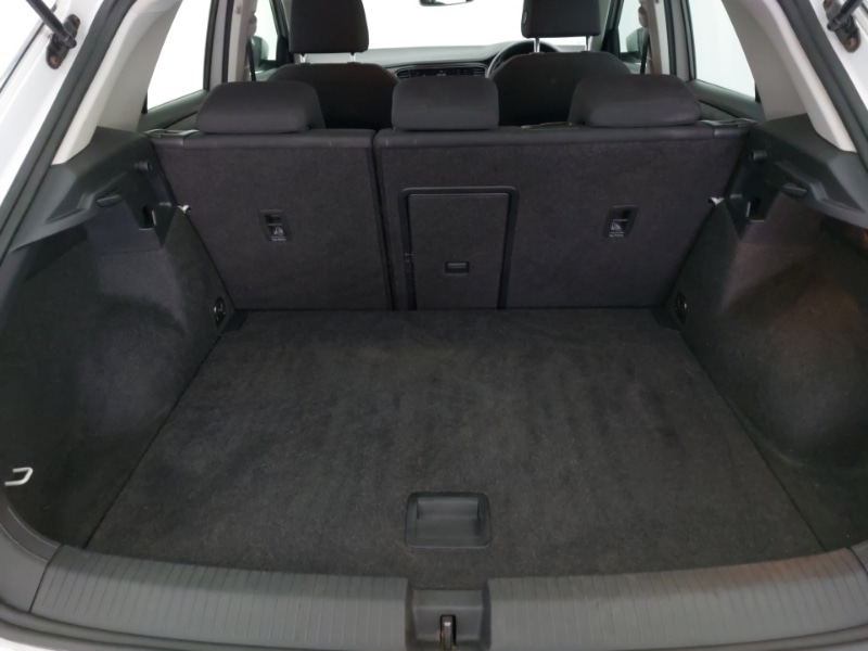 Used Volkswagen T-Roc 2018 for sale - 78156115: Photo 8