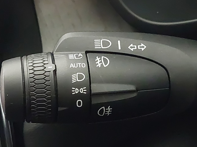 Used Volvo XC40 2024 for sale - 76264863: Photo 17