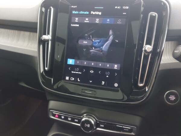 Used Volvo XC40 2024 for sale - 75725724: Photo 16