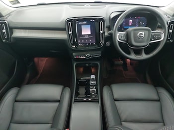 Used Volvo XC40 2024 for sale - 75725724: Photo