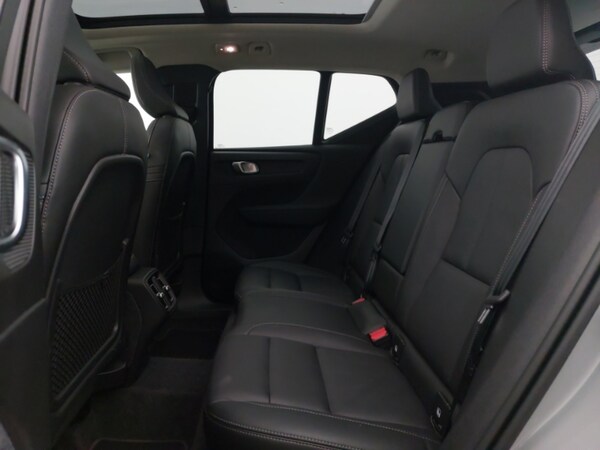 Used Volvo XC40 2024 for sale - 75725724: Photo 6