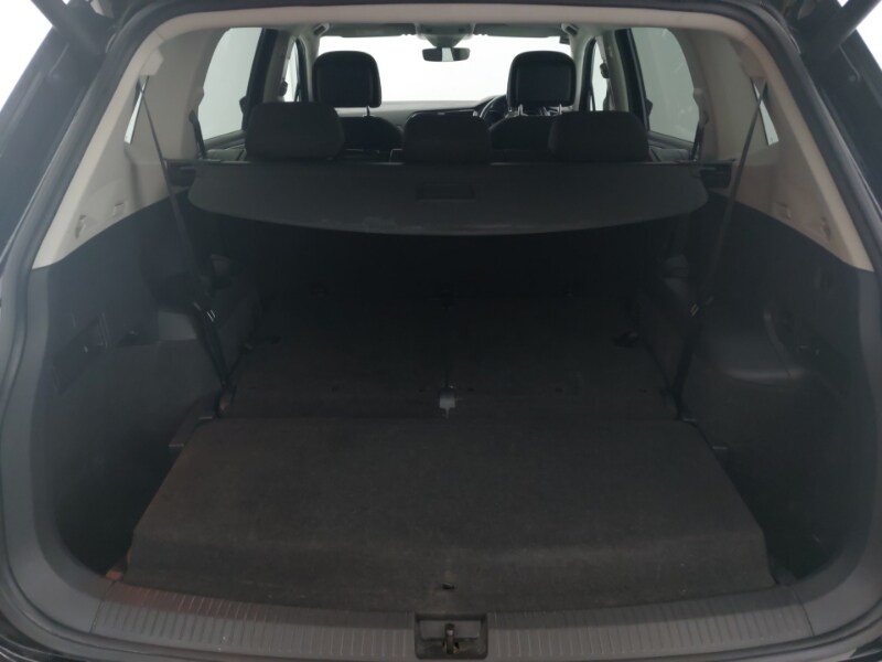 Used Volkswagen Tiguan Allspace 2020 for sale - 77922570: Photo 8