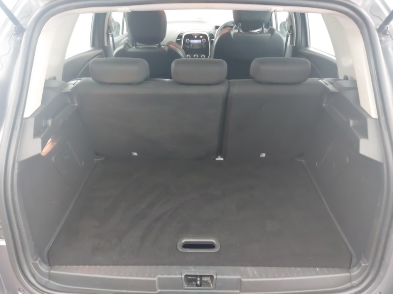 Used Renault Captur 2018 for sale - 77338105: Photo 8