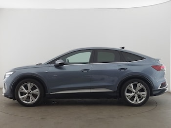 Used Audi Q4 e-tron 2022 for sale - 77776890: Photo