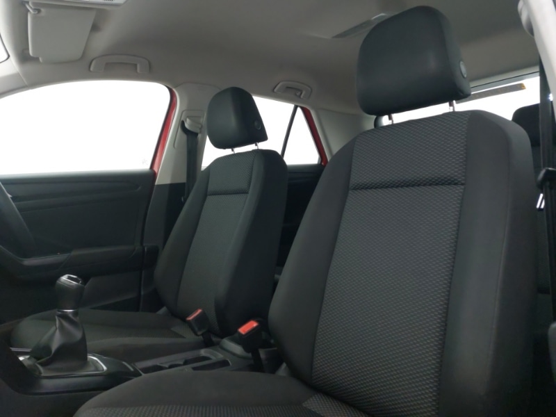 Used Volkswagen T-Roc 2019 for sale - 77518311: Photo 12