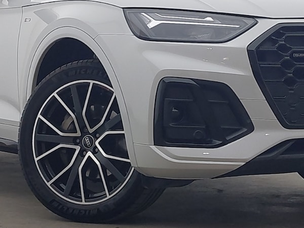 Used Audi Q5 2024 for sale - 76053059: Photo 9