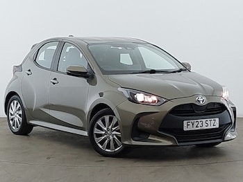 Used Toyota Yaris 2023 for sale - 79481311: Photo