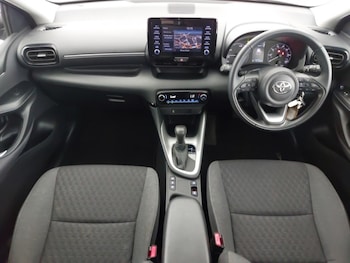 Used Toyota Yaris 2023 for sale - 79481311: Photo