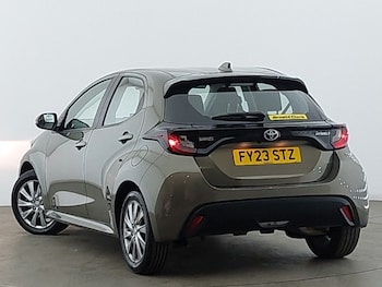 Used Toyota Yaris 2023 for sale - 79481311: Photo