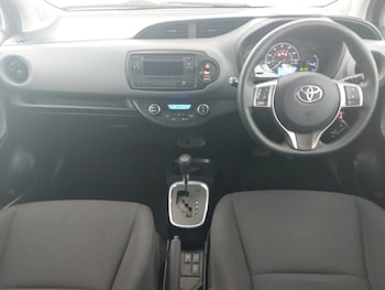 Used Toyota Yaris 2019 for sale - 79061220: Photo
