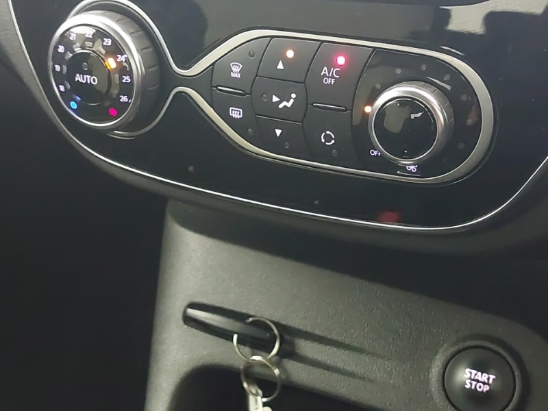 Used Renault Captur 2019 for sale - 76779935: Photo 16