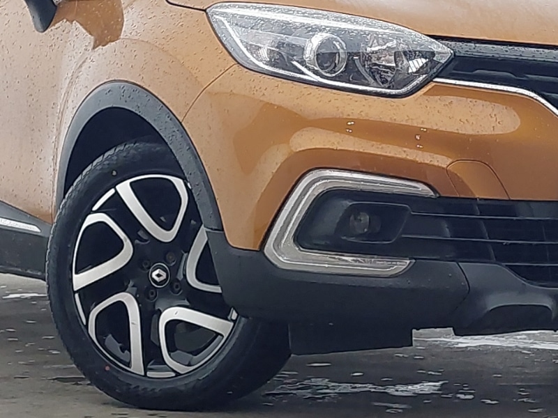 Used Renault Captur 2019 for sale - 76779935: Photo 9