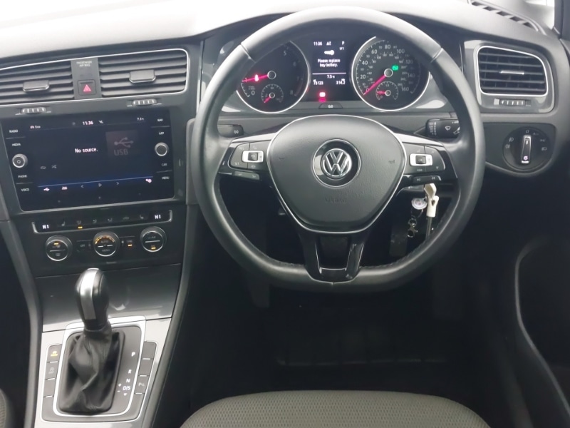 Used Volkswagen Golf 2020 for sale - 76816191: Photo 7