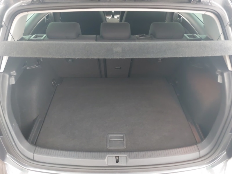 Used Volkswagen Golf 2020 for sale - 76816191: Photo 8