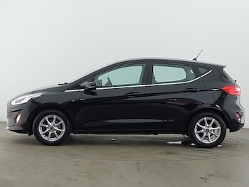 Used Ford Fiesta 2018 for sale - 78921746: Photo