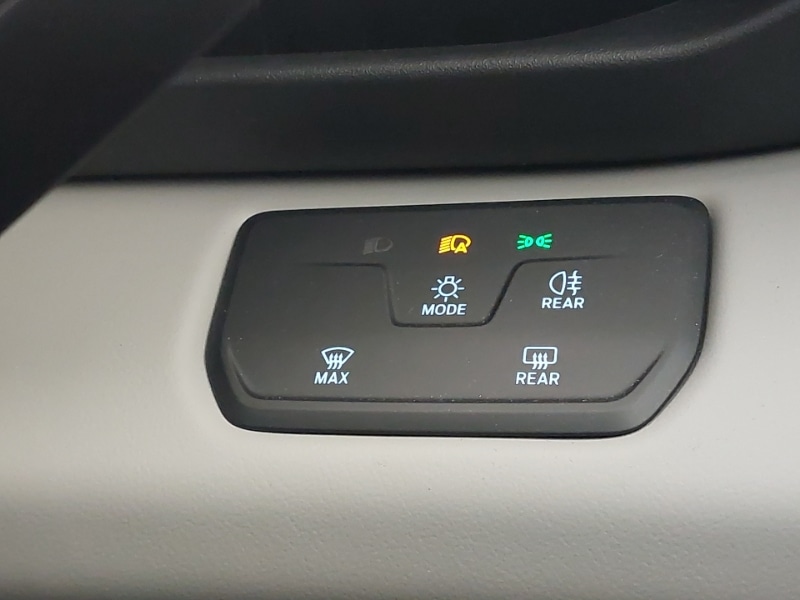 Used Ford Explorer 2025 for sale - 76785672: Photo 18